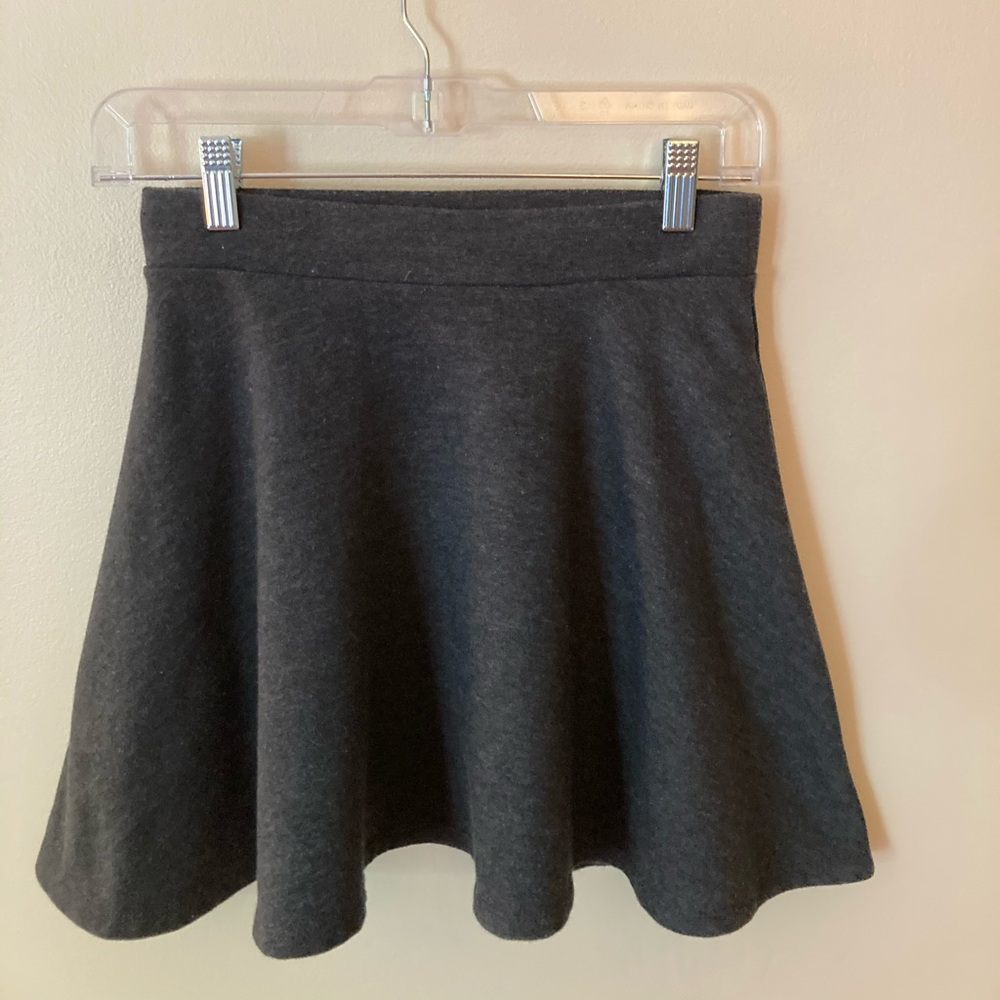 Forever 21 Grey Skater Skirt thick material small